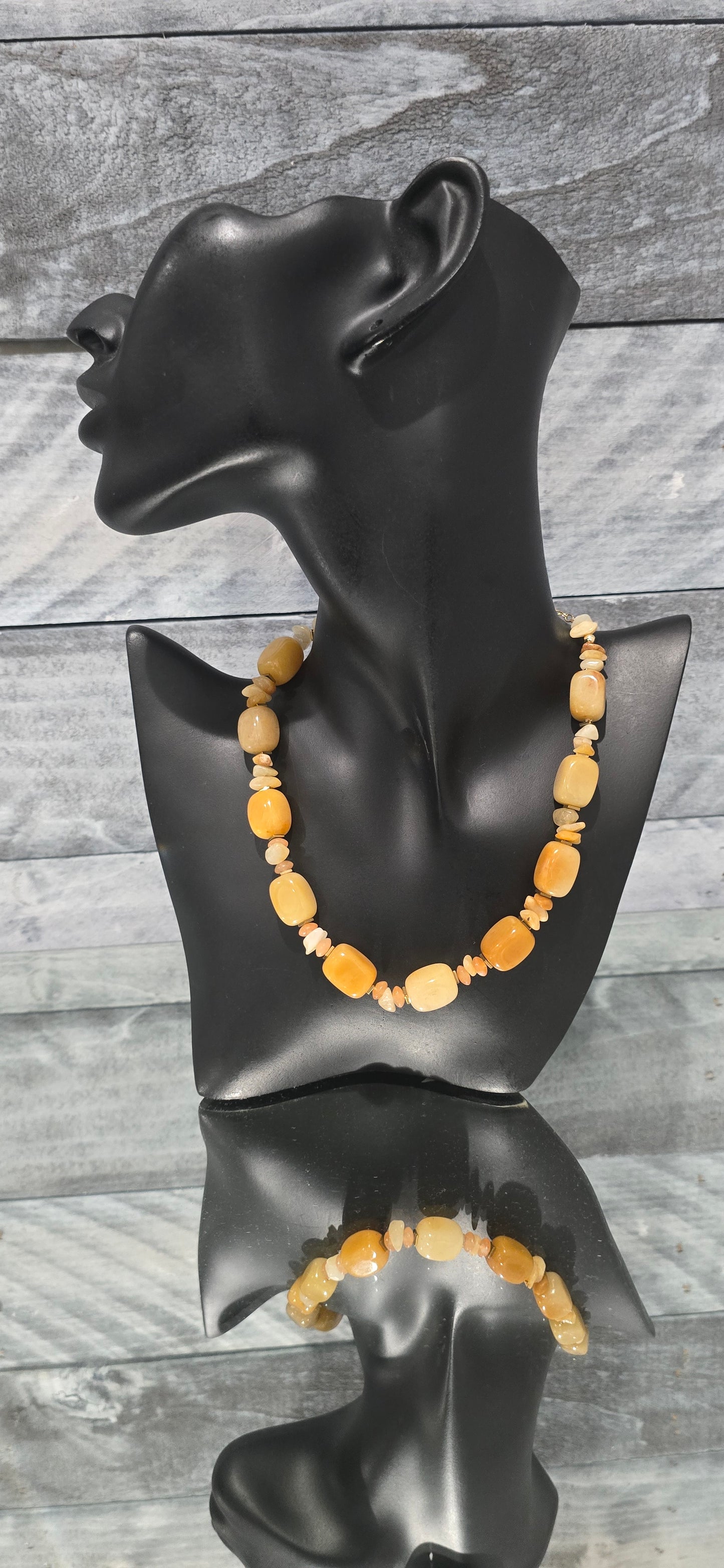 Yellow Jade and Orange Aventurine Gemstone Choker