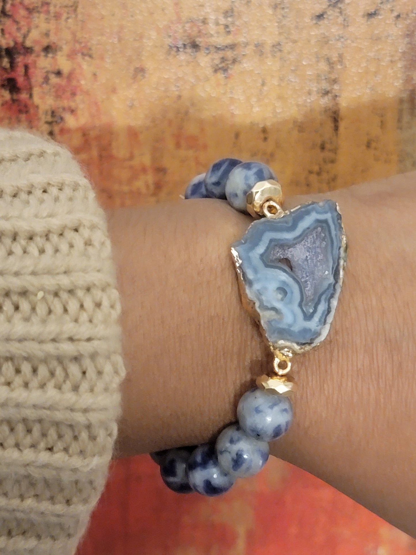 Sodalite and Agate Beaded Bracelet