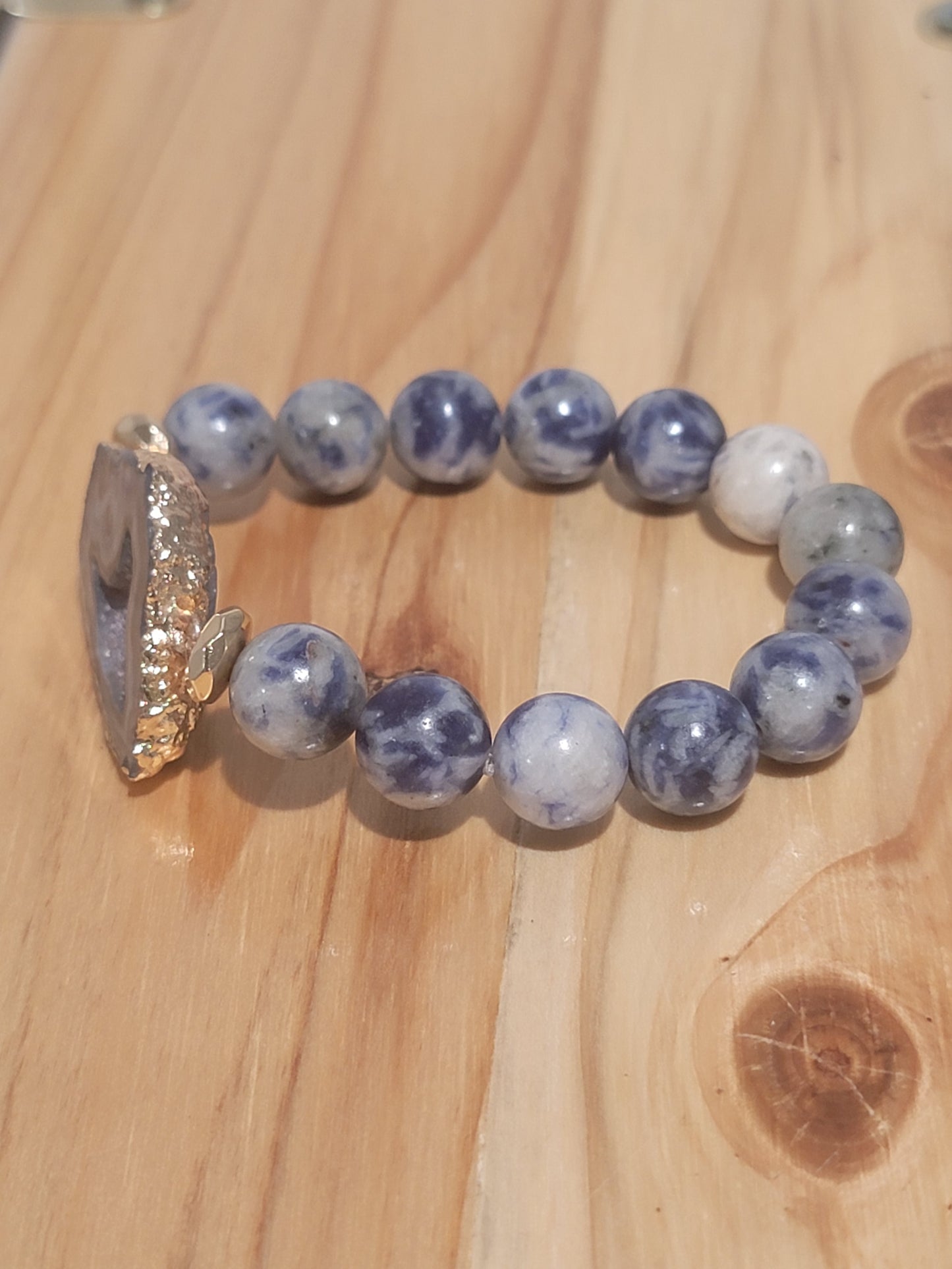 Sodalite and Agate Beaded Bracelet