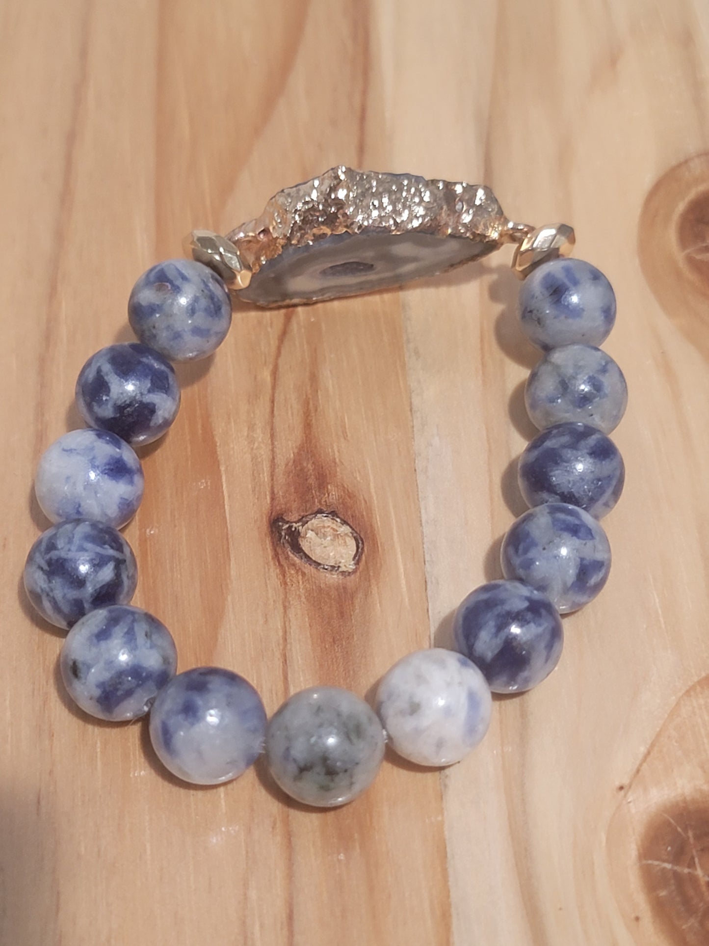 Sodalite and Agate Beaded Bracelet