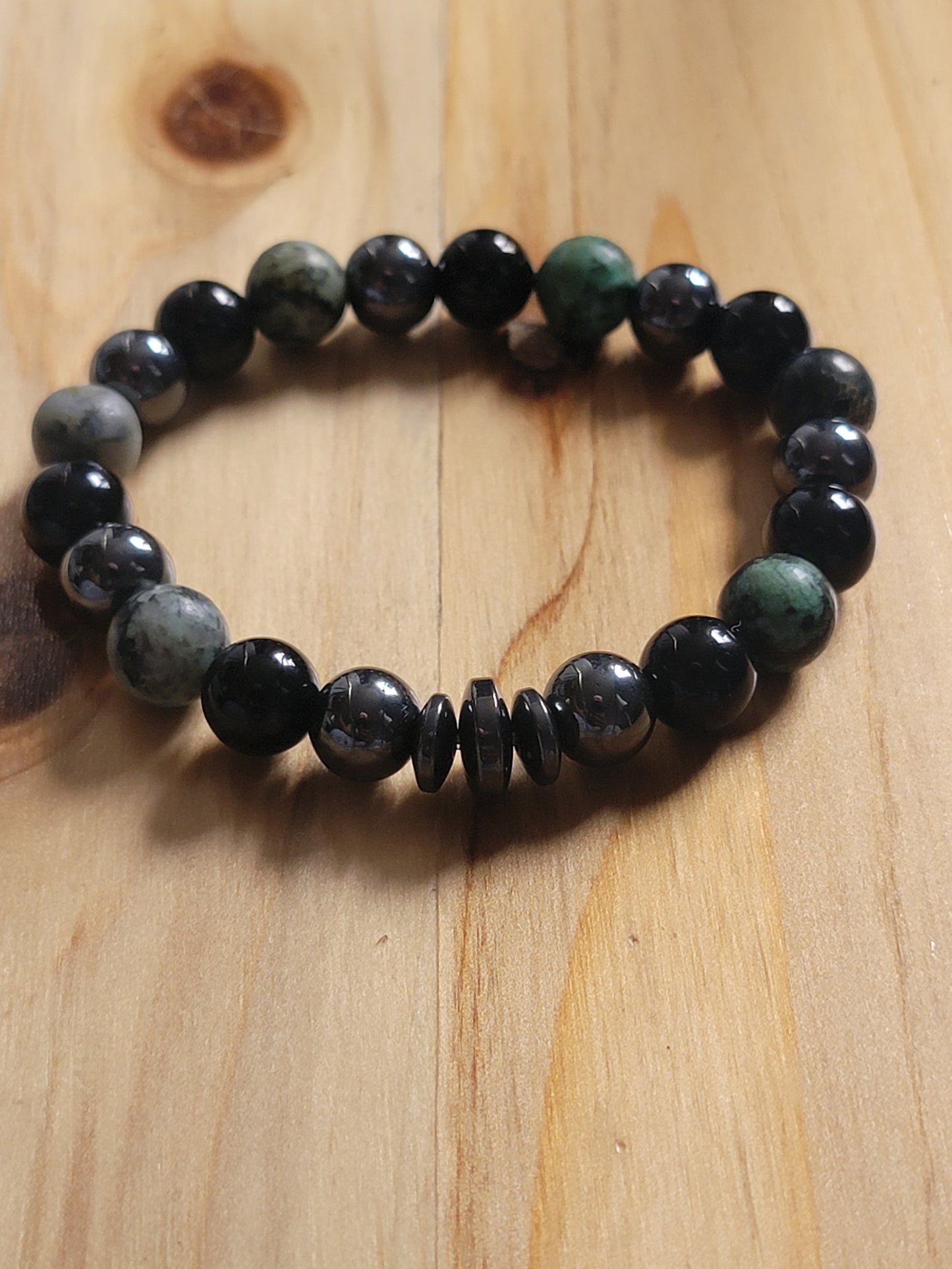 Pulsera de cuentas de ónix, hematita y turquesa africana
