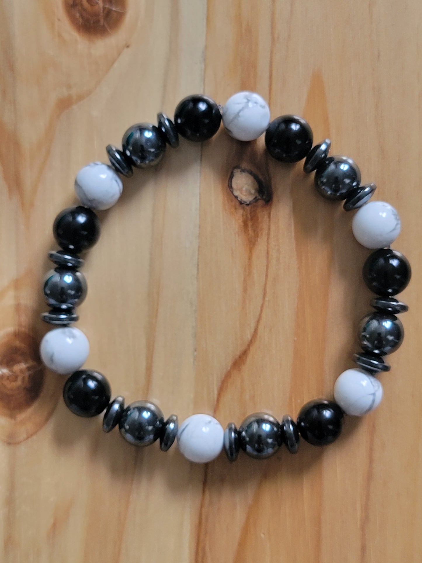 Onyx, Hematite, Howlite Beaded Bracelet