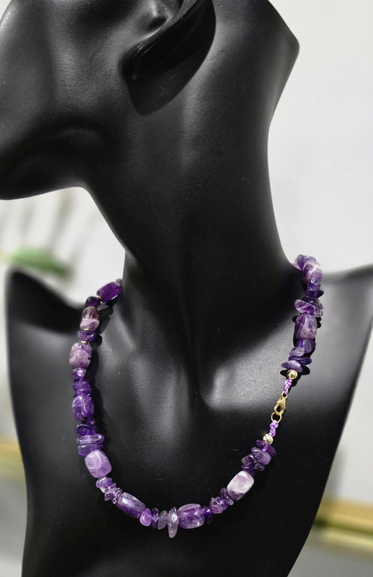 Ossie and Omi Necklace