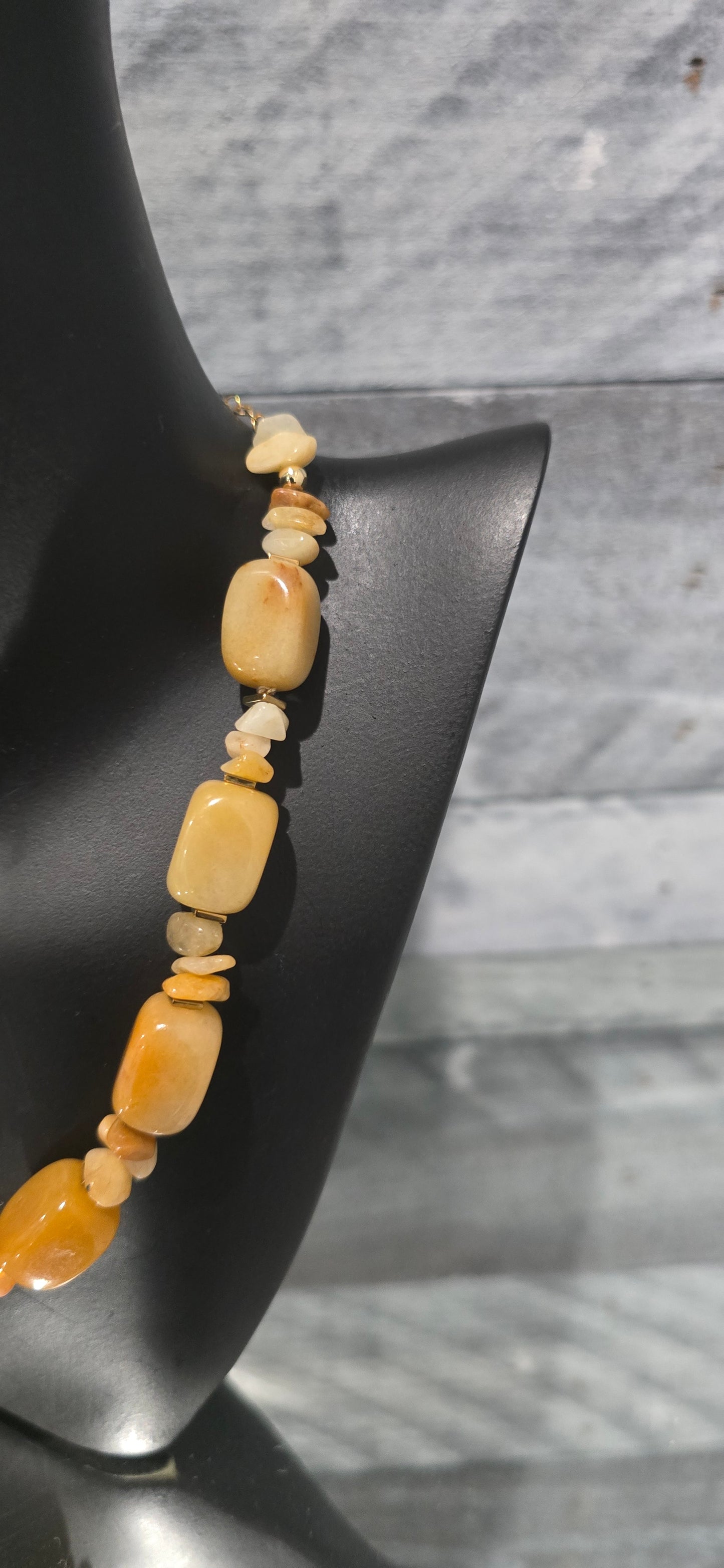 Collier ras du cou en jade jaune et aventurine orange